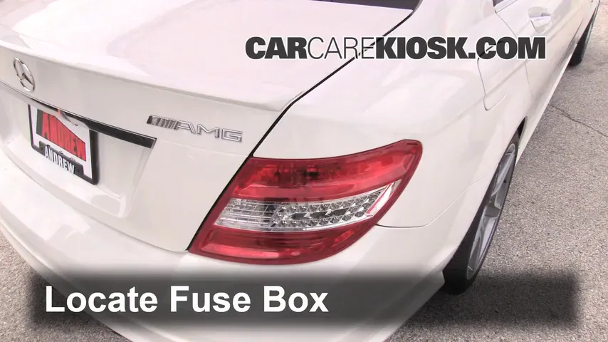 2010 Mercedes-Benz C63 AMG 6.3L V8 Fuse (Interior)